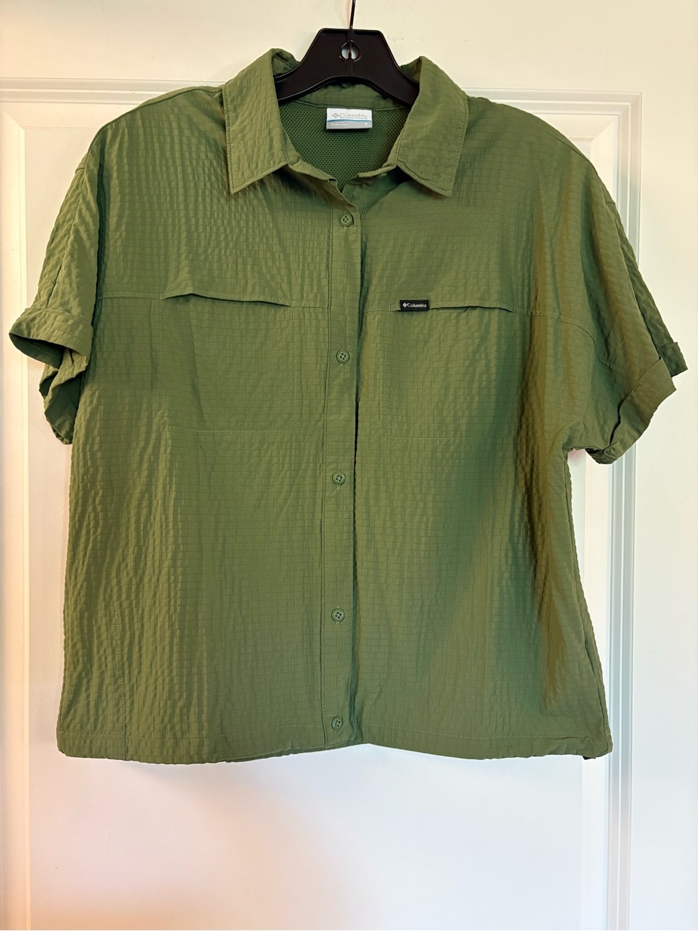 Columbia Olive Green Short Sleeve Outdoor Button-Up Shirt